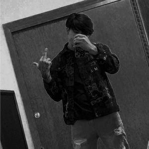 Meet your Posher, Jeromy